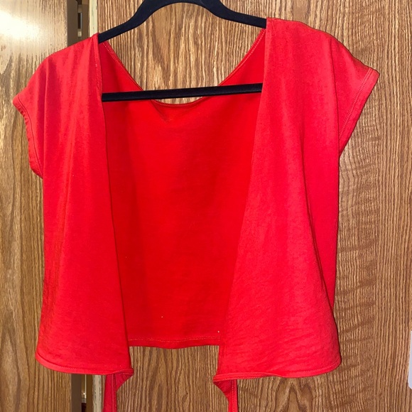 Cute Tops! - Picture 4 of 8